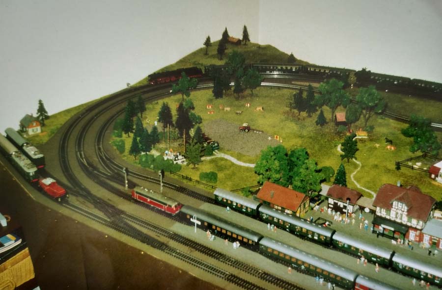 Die linke Seite. Die Anlage hatte ingesamt die Maße ca. 3,4m x 1,6m.