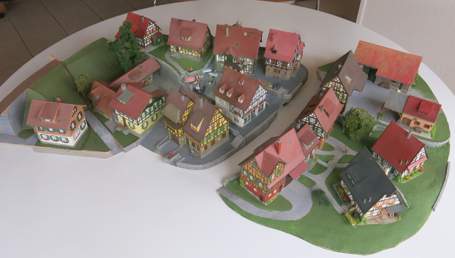 Das Dorf nimmt langsam Gestalt an